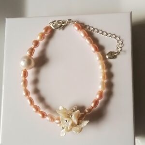 Beautiful Pearl Bracelet with Floral Accent